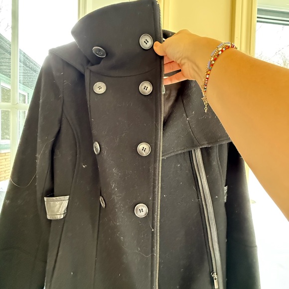 William Rast Elegant Black Jacket - Picture 3 of 7